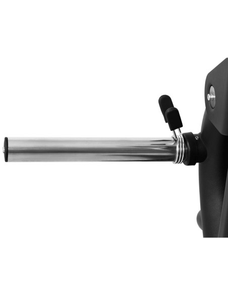 LEG CURL nemokamo svorio šlaunies treniruoklis