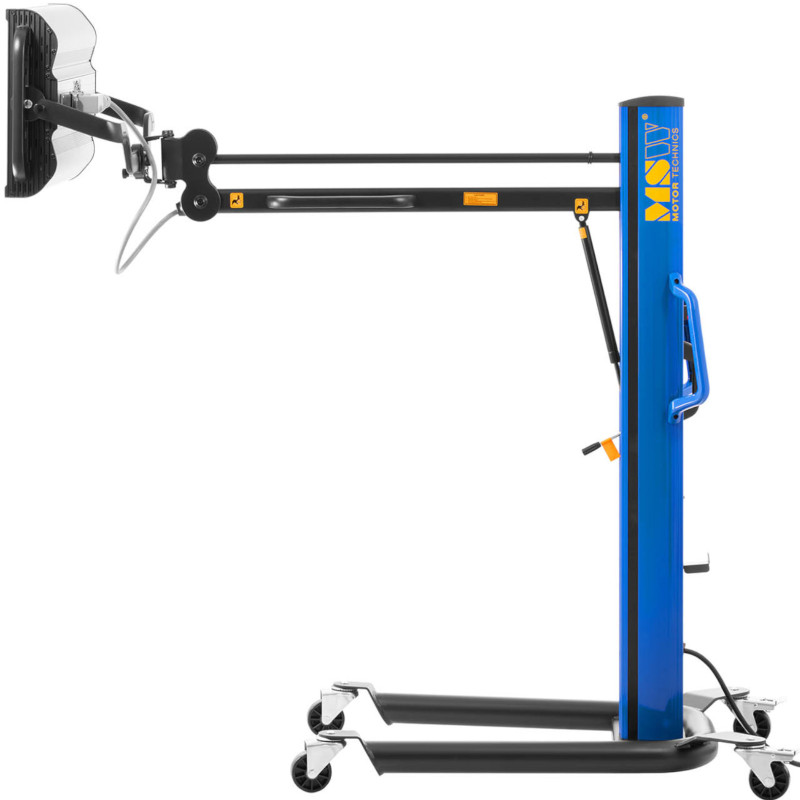 Infraraudonųjų spindulių radiatorius automobilio kėbulo dažymui ir džiovinimui ant 4 x 1000 W stovo