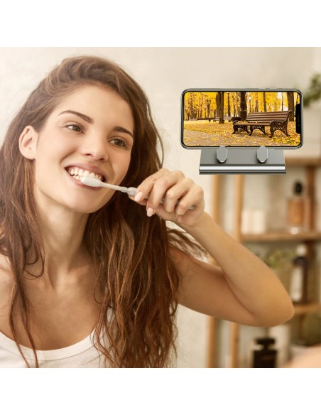 Sieninis laikiklis išmaniajam telefonui ir planšetiniam kompiuteriui, metalinė juoda lipni pakaba Sieninis laikiklis išmaniajam telefonui ir planšetiniam kompiuteriui, metalinė juoda lipni pakaba