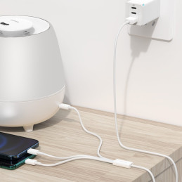 Puikus trys viename USB laidas iPhone Lightning USB-C microUSB 3,5 A 1,5 m baltas