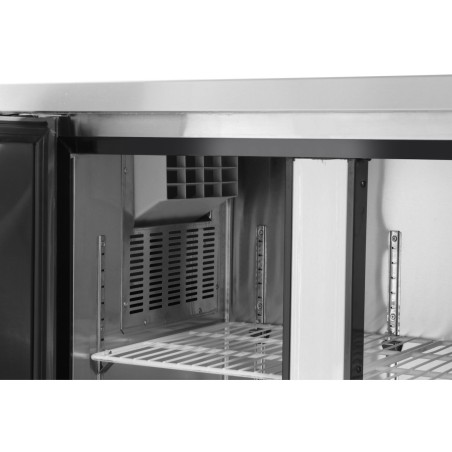 Kitchen Line šaldomas stalas su stalviršio plotis 120cm -2/+8C - Hendi 233344 Kitchen Line šaldomas stalas su stalviršio plotis 120cm -2/+8C - Hendi 233344