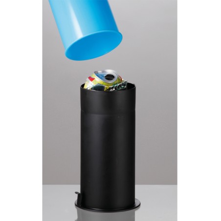 Presas PET plastikiniams buteliams ir metalinėms skardinėms Presas PET plastikiniams buteliams ir metalinėms skardinėms