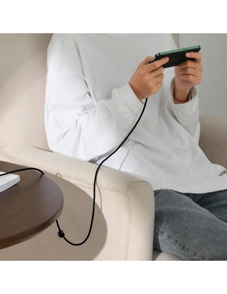 Kampinis kabelio laidas su šoniniu USB kištuku Iphone Lightning 2m 2.4A juodas Kampinis kabelio laidas su šoniniu USB kištuku Iphone Lightning 2m 2.4A juodas