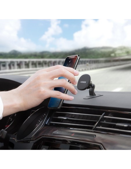 Juodas magnetinis automobilinio telefono laikiklis prietaisų skydeliui Juodas magnetinis automobilinio telefono laikiklis prietaisų skydeliui