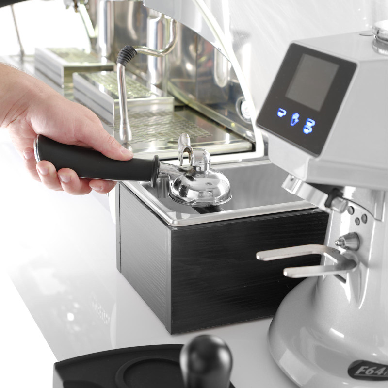 Impactor talpykla kavos tirščiams GN 1/4 mediniame korpuse