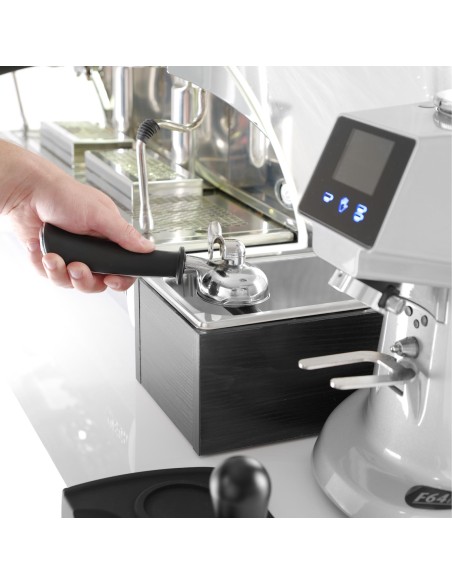 Impactor talpykla kavos tirščiams GN 1/4 mediniame korpuse