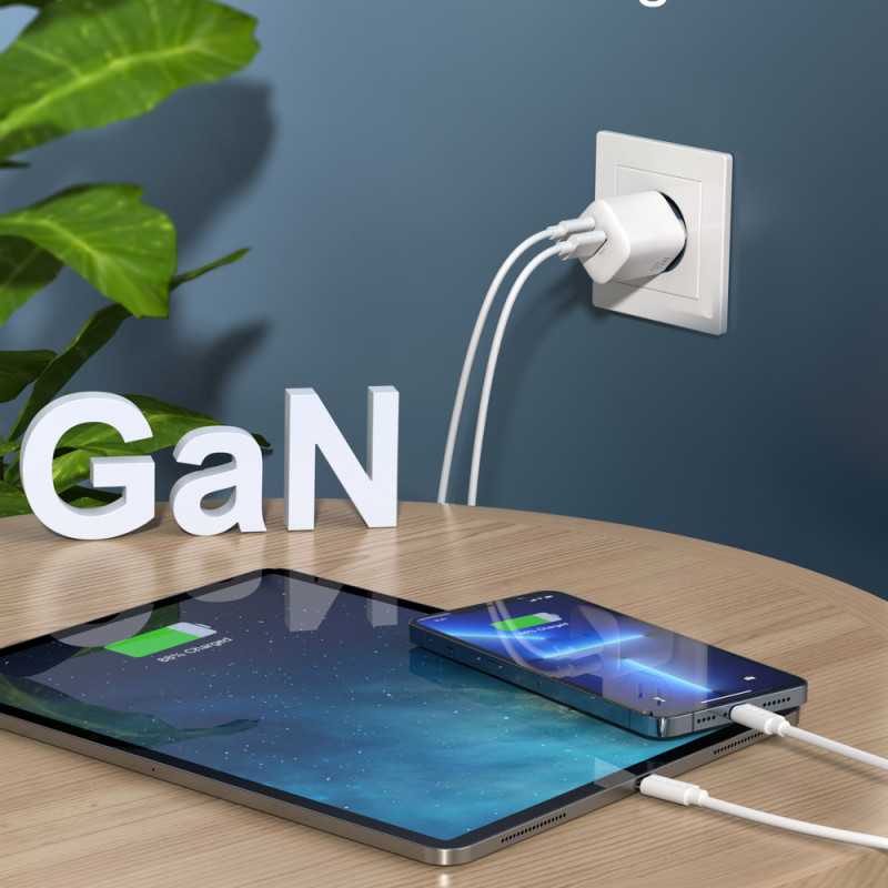 Greitas įkroviklis GaN USB Type C PD QC 33W baltas