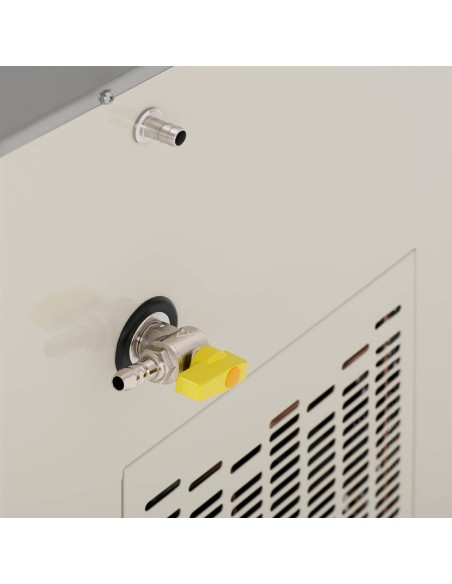 Laboratorinis aušinimo cirkuliatorius temperatūros kontrolei -20 - 20 C 20 l/min 726 W