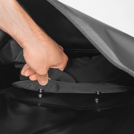 Neperšlampama kuprinė dviračio bagažinei dviračio krepšys 2in1 23l juodas