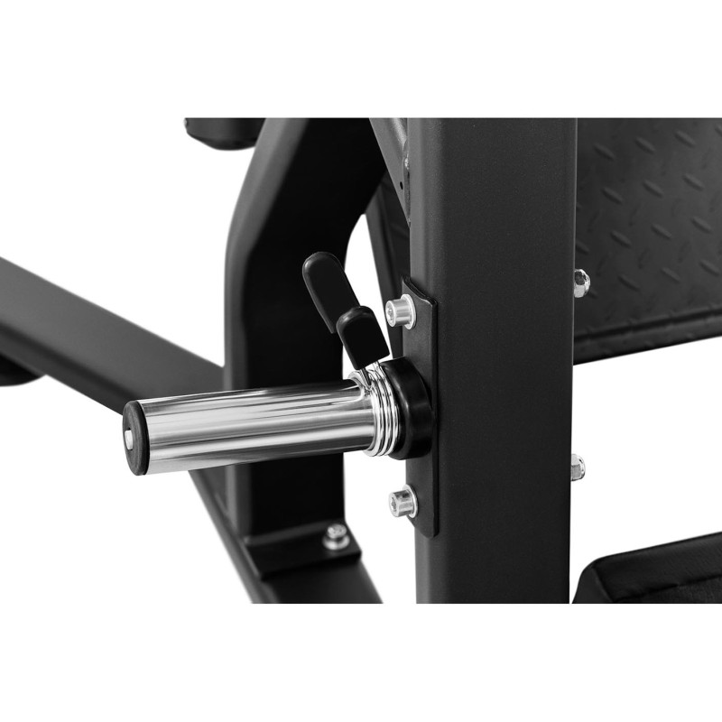 Mašininis prietaisas sėdmenų raumenims treniruoti laisvam svoriui REAR KICK