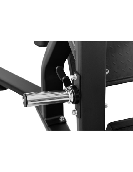 Mašininis prietaisas sėdmenų raumenims treniruoti laisvam svoriui REAR KICK