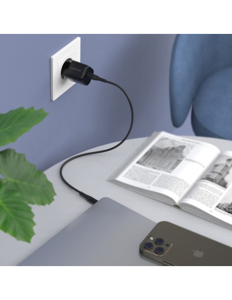 Sieninis įkroviklis GaN USB Type C PD 30W juodas Sieninis įkroviklis GaN USB Type C PD 30W juodas