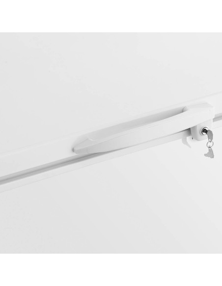 Rakinamas krūtinės šaldiklis 1 krepšys 97 L -25 iki -18 C 63 W