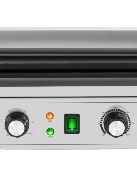 Stačiakampė vaflinė 3 belgiškiems vafliams TEFLON 1500 W Stačiakampė vaflinė 3 belgiškiems vafliams TEFLON 1500 W