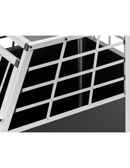 Trapecijos formos metalinis narvas šunims vežti su pertvara 95 x 85 x 70 cm Trapecijos formos metalinis narvas šunims vežti su pertvara 95 x 85 x 70 cm