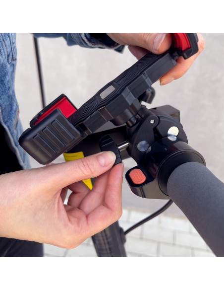 Šarvuotas metalinis telefono / motorolerio / motociklo laikiklis juodas