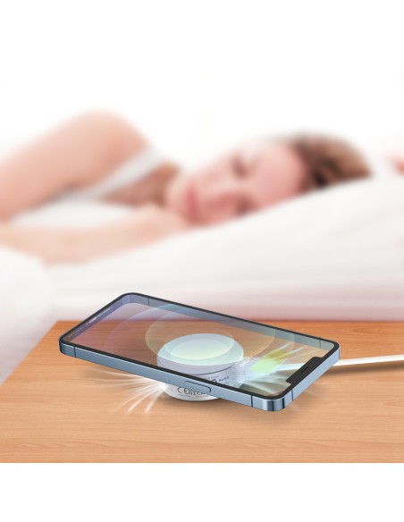 15W Qi belaidis įkroviklis su telefono aušinimo ventiliatoriumi sidabro spalvos 15W Qi belaidis įkroviklis su telefono aušinimo ventiliatoriumi sidabro spalvos