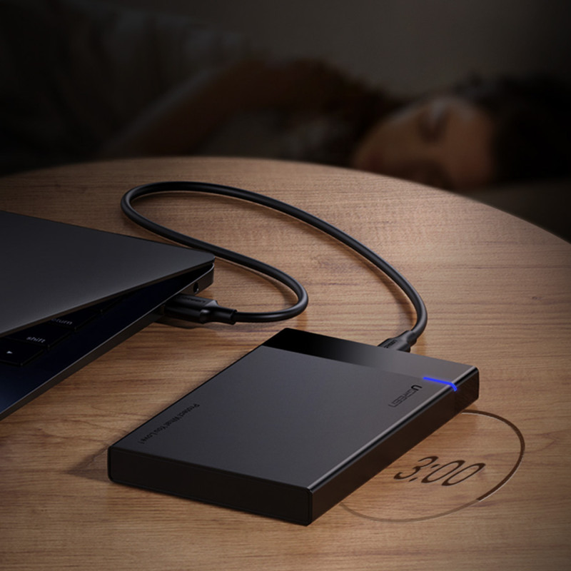 Juodos spalvos SATA 2,5 colio 6 TB USB-C 3.0 disko korpusas
