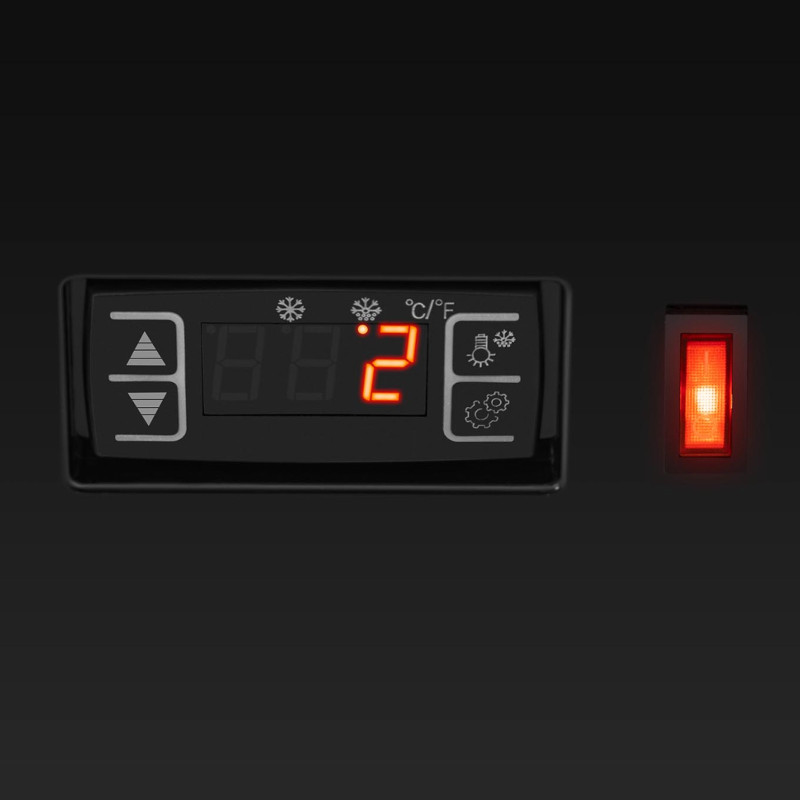 4 lygių įstiklinta šaldytuvo vitrina 78 l - juoda