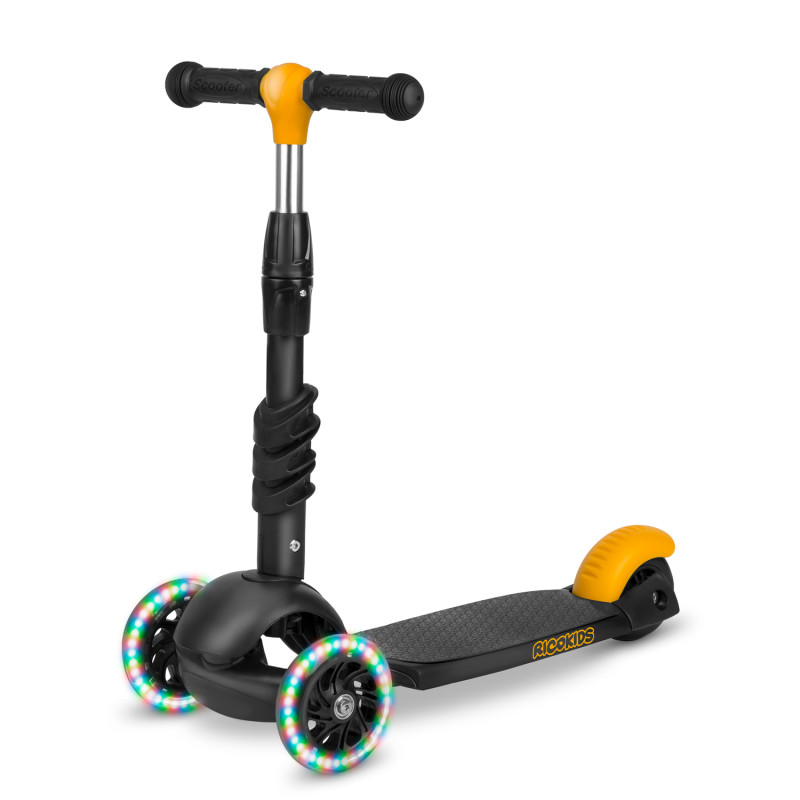 Ricokids Cubi triratis paspirtukas - juodos ir oranžinės spalvos