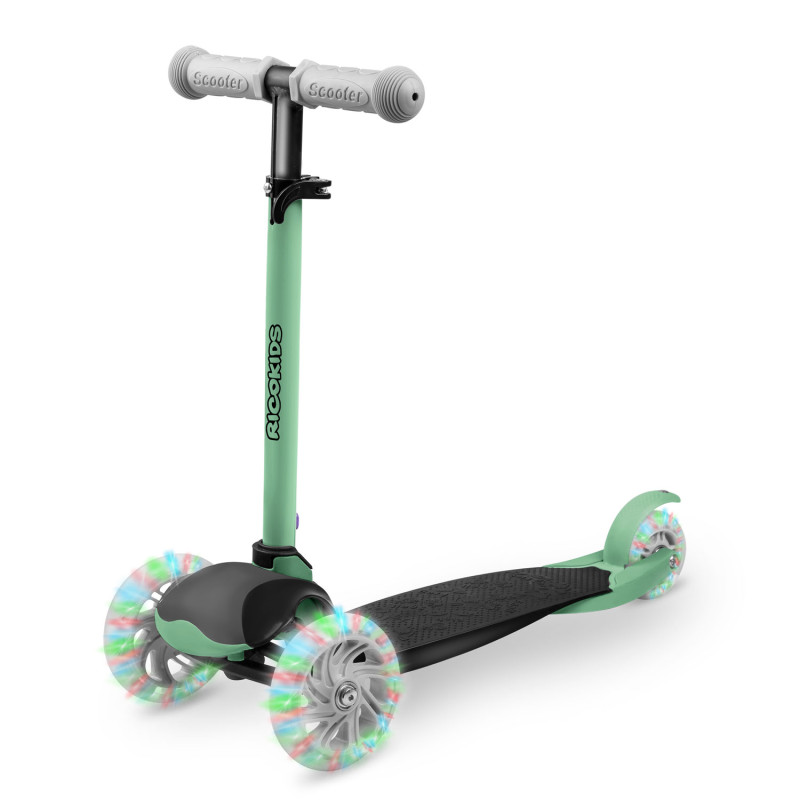 Triratis paspirtukas Ricokids Loco - žalias