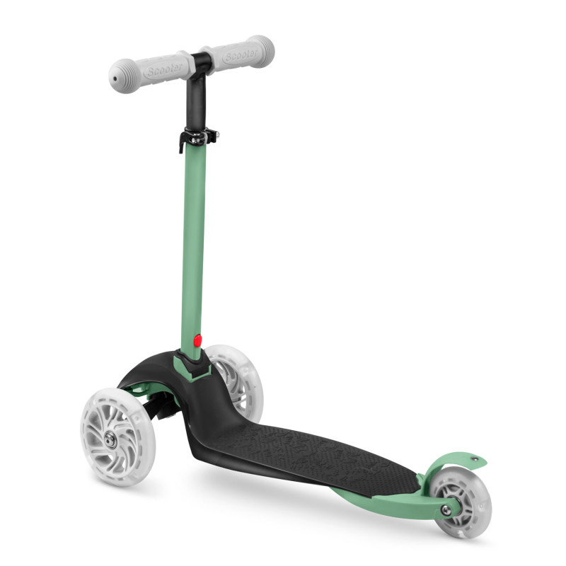 Triratis paspirtukas Ricokids Loco - žalias