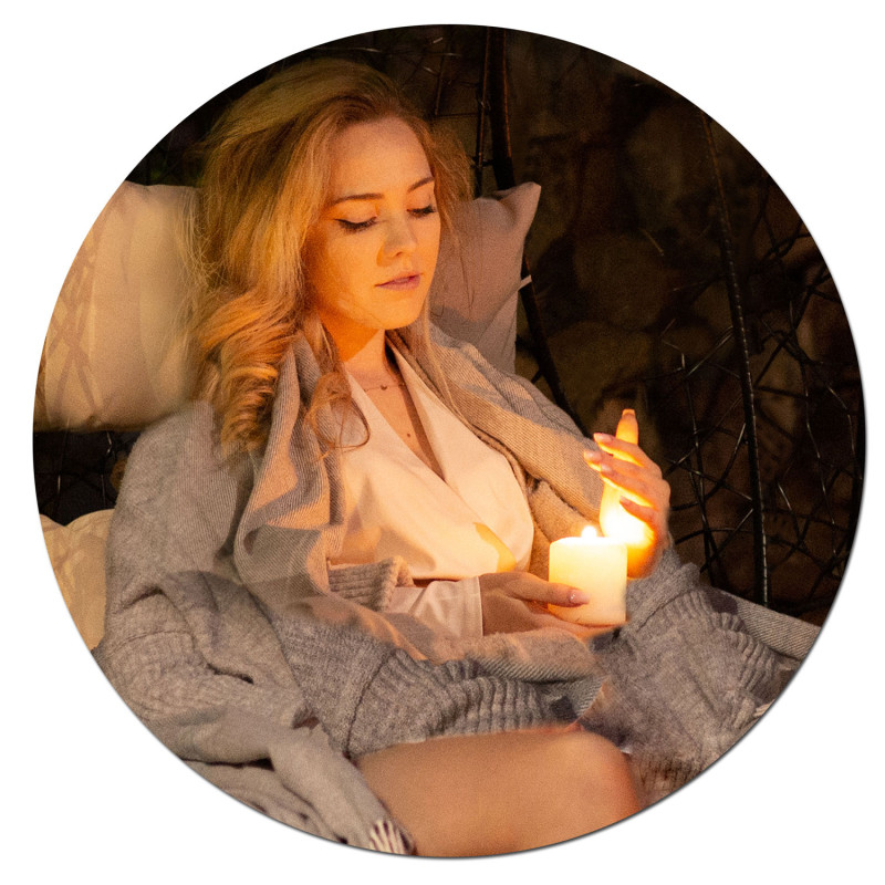 Brava rudas sodo pakabinamas fotelis + smėlio spalvos pagalvėlės Sofotel