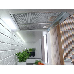 Po spintele gartraukis - absorberis 50 cm Berdsen BE-10-A baltas