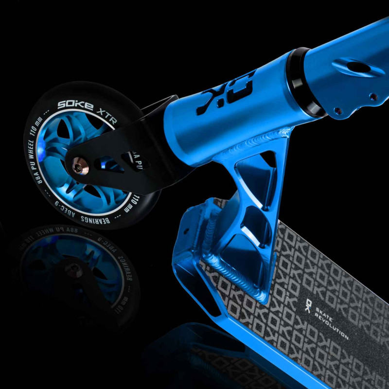 Motoroleris SOKE XTR mėlyna Raudona