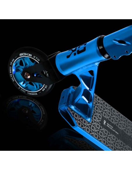 Motoroleris SOKE XTR mėlyna Raudona Motoroleris SOKE XTR mėlyna Raudona