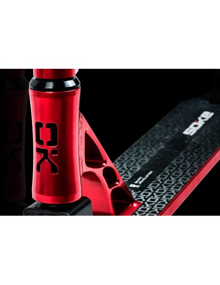 Motoroleris SOKE XTR raudonas Raudonas Motoroleris SOKE XTR raudonas Raudonas