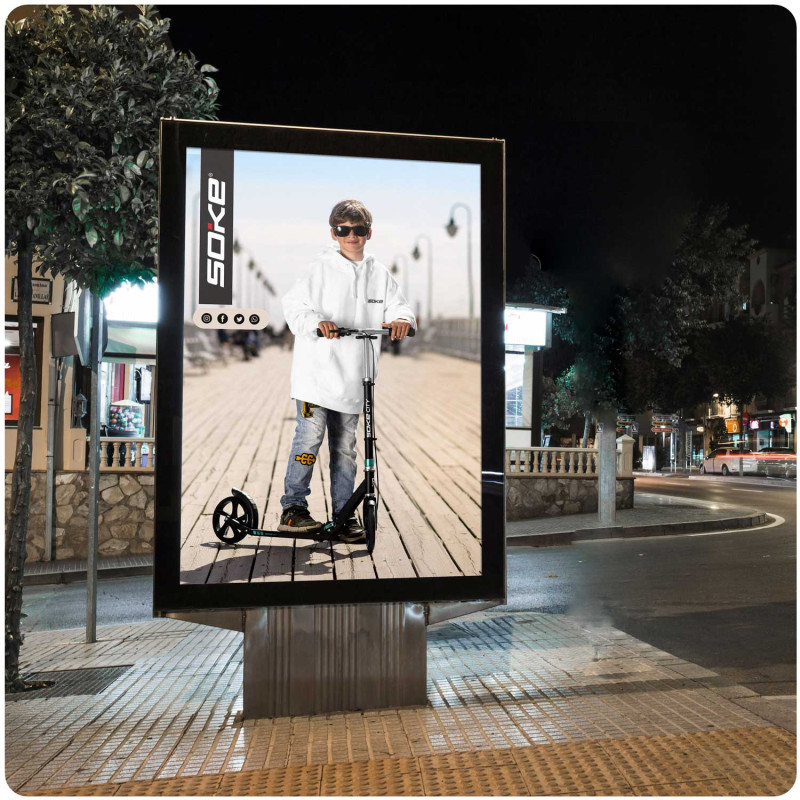 Juodos ir turkio spalvos Soke City motoroleris