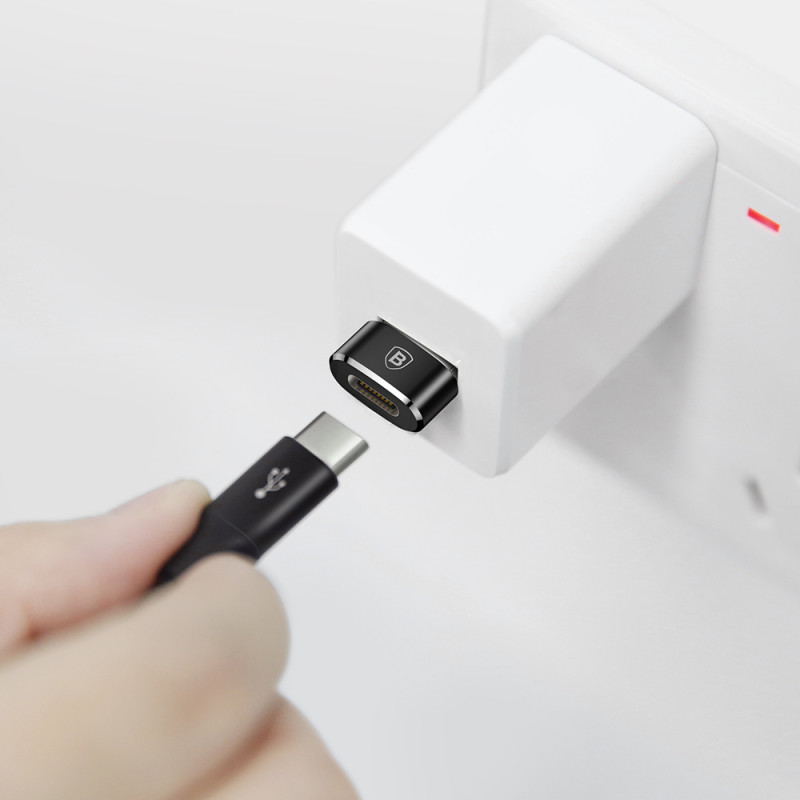Mažas USB-C į USB kištuko adapteris – juodas