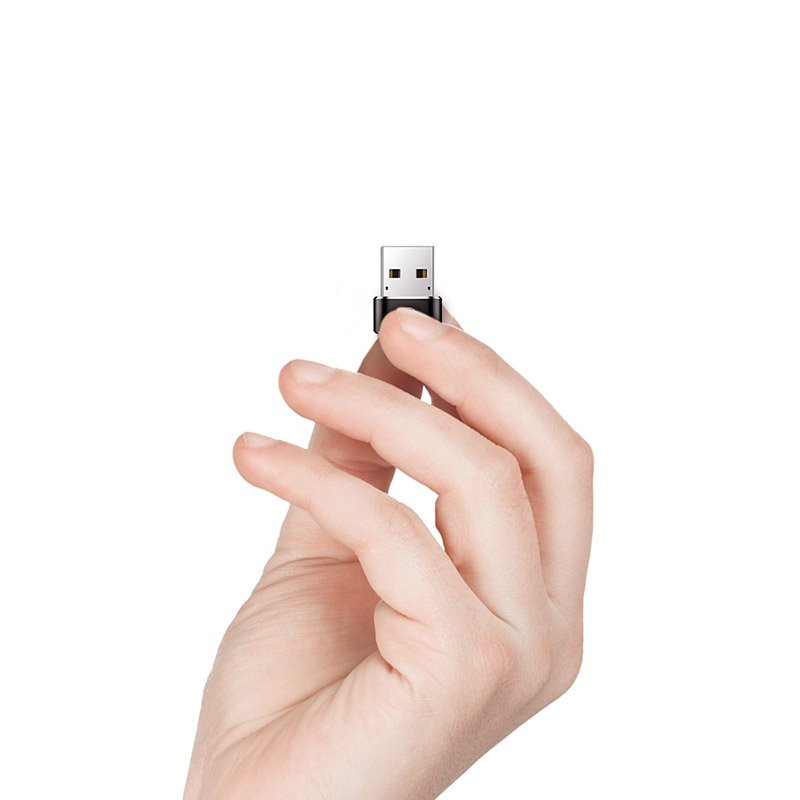Mažas USB-C į USB kištuko adapteris – juodas