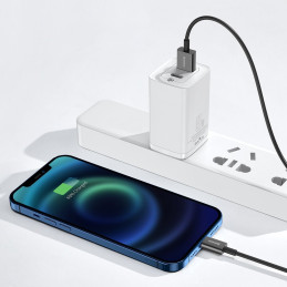 
iPhone USB - Lightning kabelis 2m - baltas
