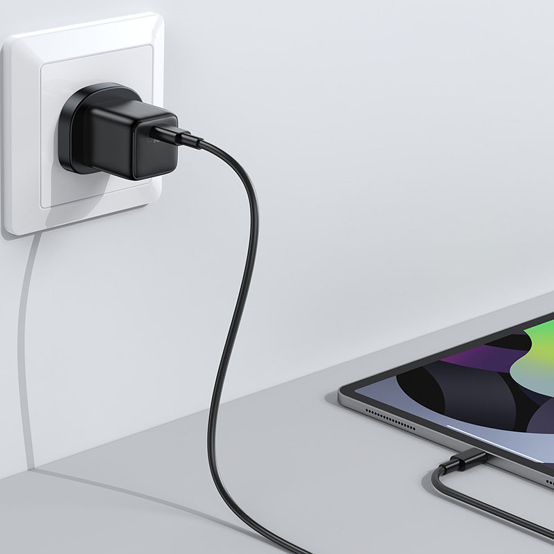 
Mažas greito įkroviklio maitinimo adapteris USB-C PD 5-12V 25W JK kištukas – juodas
