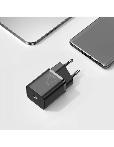 
Itin greitas USB-C 25W Power Delivery Quick Charge įkroviklis – juodas
