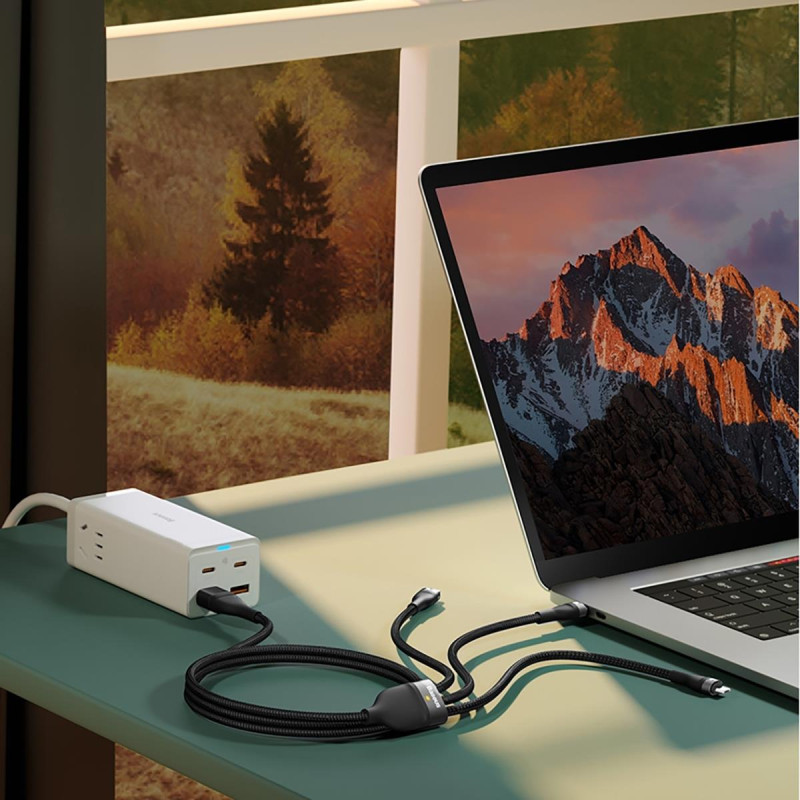 Kabelis 4in1 USB+USB-C į USB-C / iPhone Lightning / micro USB 1,2m – juodas