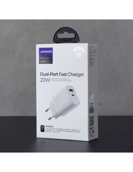 Greitas USB-A QC3.0 / USB-C PD 20W įkroviklis – baltas
 
Greitas USB-A QC3.0 / USB-C PD 20W įkroviklis – baltas