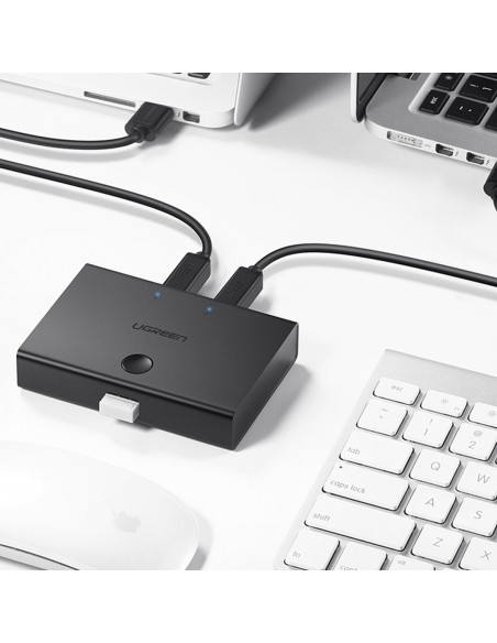 Jungiklio adapterio jungiklio adapteris 2x USB-B - USB-A - juodas
 
Jungiklio adapterio jungiklio adapteris 2x USB-B - USB-A - juodas