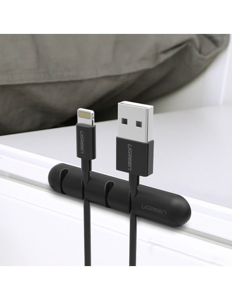 
Tvarkyklės laikiklis 4 lipniems laidams - juodas
