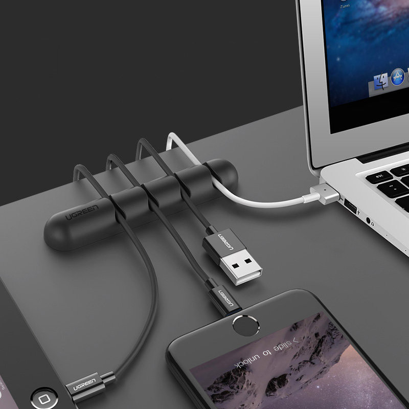 
Tvarkyklės laikiklis 4 lipniems laidams - juodas
