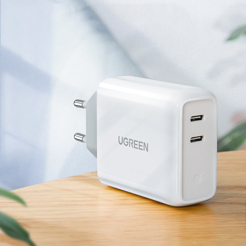 Mažas greitas telefono įkroviklis 2x USB-C PD 36W - baltas
