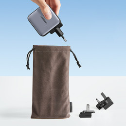 
Universalus GaN USB įkroviklis 2xUSB-C EU/ UK/ US kištukai - juodi
