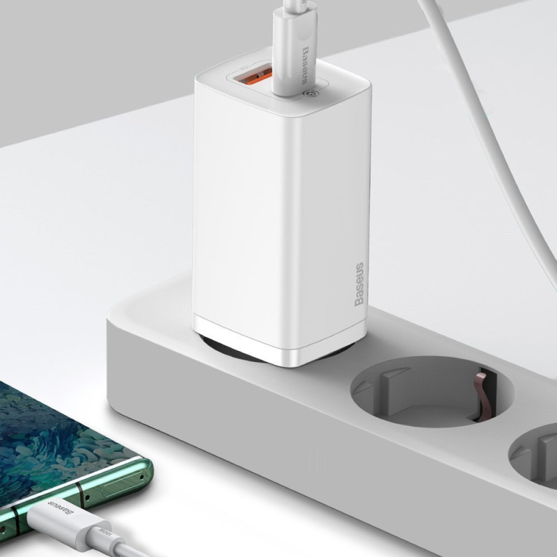 GaN2 Pro USB greitas įkroviklis USB-C QC PD 65W baltas