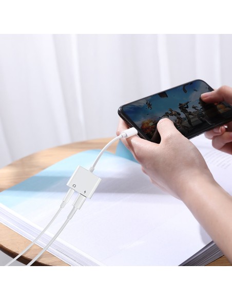 Adapterio ausinių skirstytuvas iPhone Lightning – Lightning 3,5 mm mini lizdas baltas
 
Adapterio ausinių skirstytuvas iPhone Lightning – Lightning 3,5 mm mini lizdas baltas