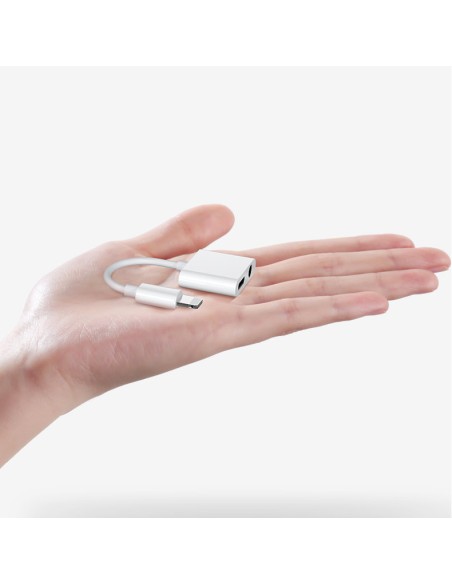 Adapterio ausinių skirstytuvas iPhone Lightning – Lightning 3,5 mm mini lizdas baltas
 
Adapterio ausinių skirstytuvas iPhone Lightning – Lightning 3,5 mm mini lizdas baltas