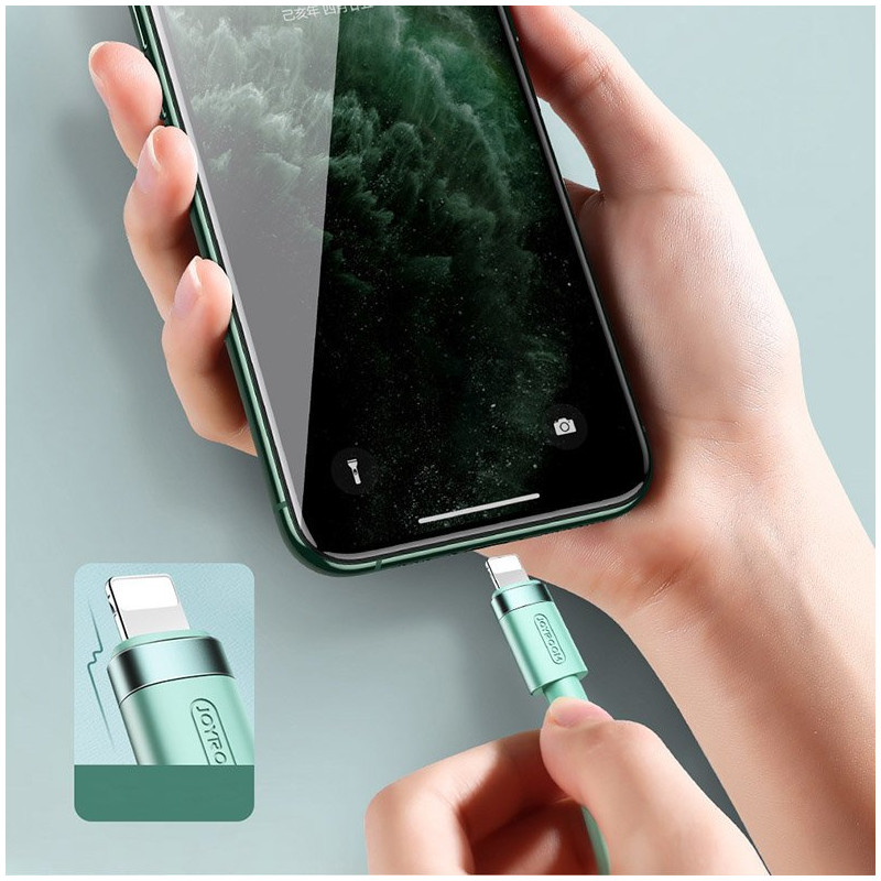 iPhone USB - Lightning kabelis 2.4A 1.2m juodas