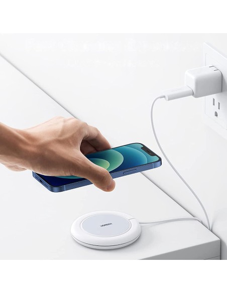 
Qi 15W belaidis įkroviklis su silikoniniu dėklu, suderinamas su MagSafe balta
