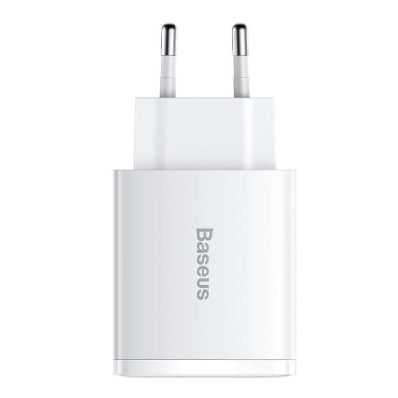 Kompaktiškas greitas sieninis įkroviklis 2x USB USB-C 30W 3A PD QC balta